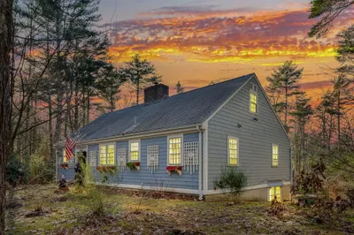 110 Morgan Rd