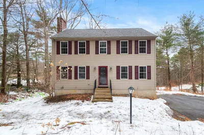 112 Mashapaug Rd 1