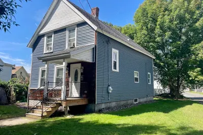 222 Parker St 1