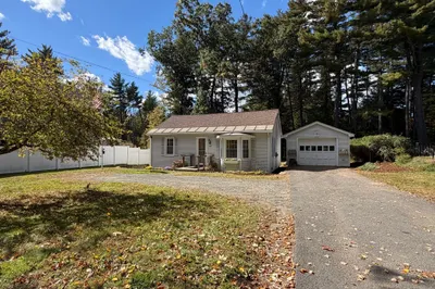 235 Glendale Rd 1