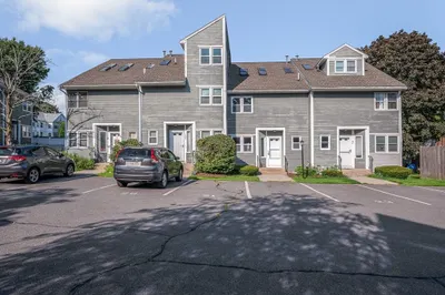 38 Farmland Rd #C 1