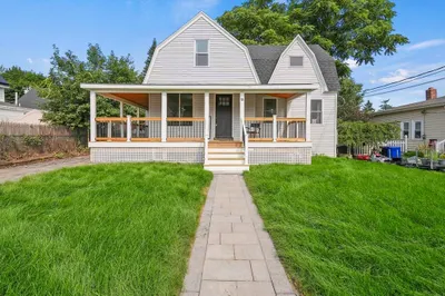 18 Kirby Avenue 1