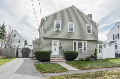 51 Emerson Ave 1