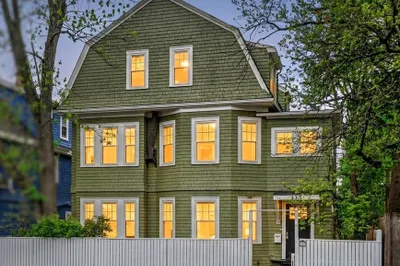335 Huron Ave