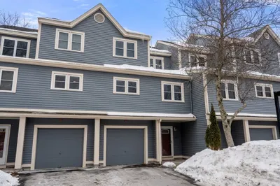 21 Oak Leaf Way #21