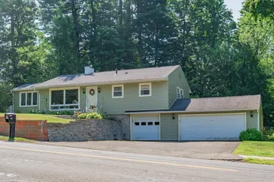 103 Pleasant St