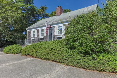 200 Hardings Beach Road 1
