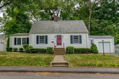 8 Stevens Terrace 1