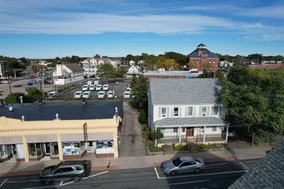 17 Wyman St 1