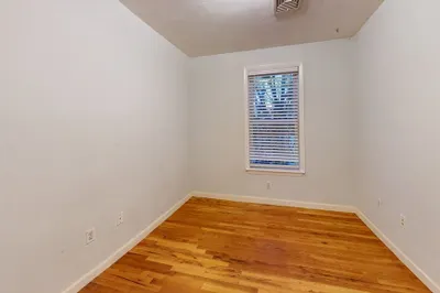 277 Paris St #3