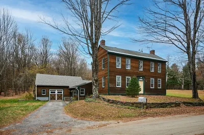 10 Maple Street 1