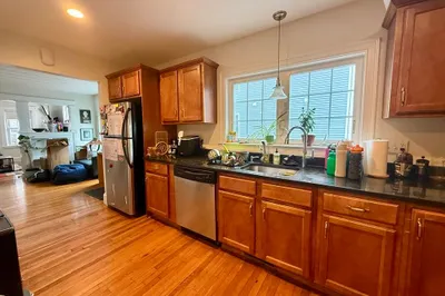 253 Brown St #1 1