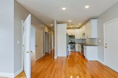 15 Dana Ave #3 1