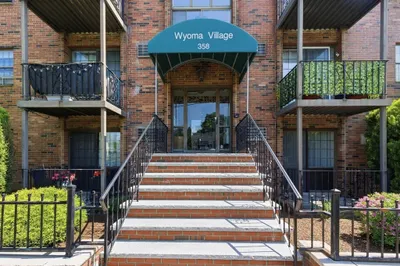 358 Broadway #18 1