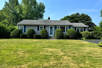 51 Lionel Ave