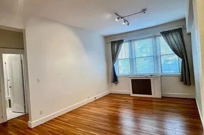 2003 Commonwealth Ave #4