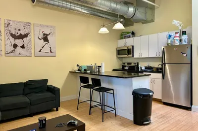37 Temple Pl #503