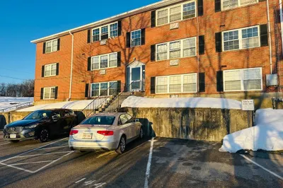 8 Tara Dr #5 1