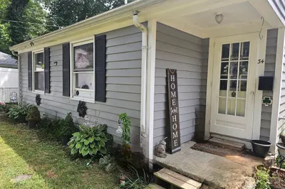 34 Donald Ave.