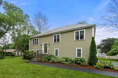101 Prospect Hill St 1