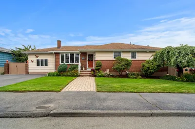 46 Nell Rd 1