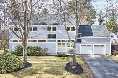 4 Peppercorn Lane