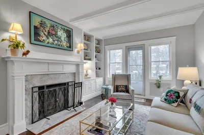 79 Gibbs St #3