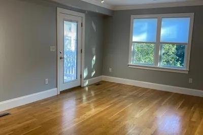 5-7 Plymouth St #2