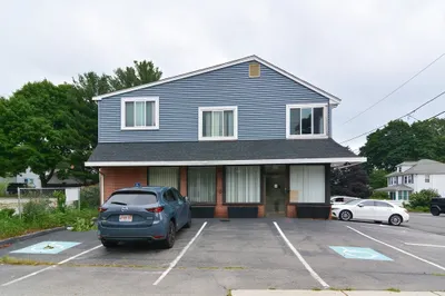 1137 N. Main St 1