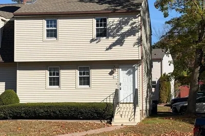 27 Tiffany Cir #27 1
