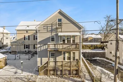 194 Hamlet St