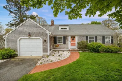 27 Porter Ln