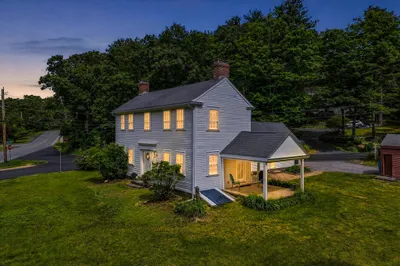 236 Mendon St 1