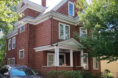 38 Valley St