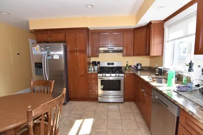 9 Greenville St #3 1
