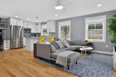 10 Allen Ct #1 1