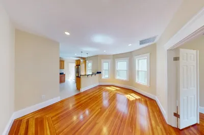 27 Champney St #2