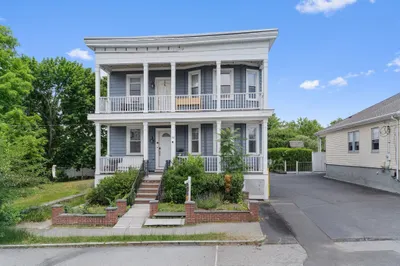 14 Columbia Rd 1
