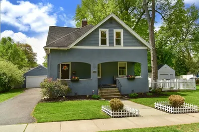 105 Edgewood Ave