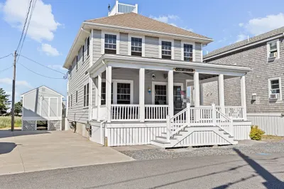 53 Lighthouse Rd 1