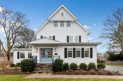 245 Summer Avenue 1