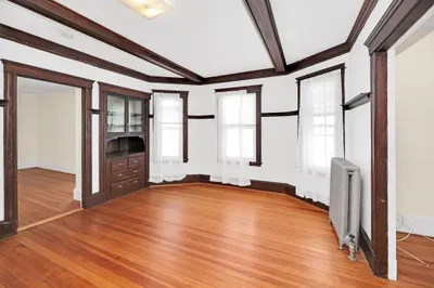 6 Castleton Street #2