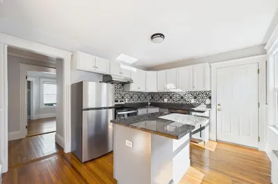 6 Hancock St #1 1