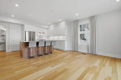 38 Englewood Ave #2