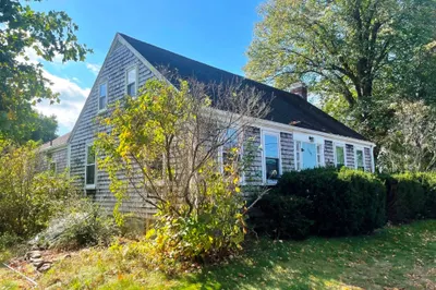 1118 Pleasant St 1