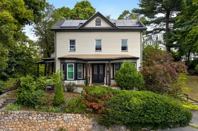 75 Harvard St 1