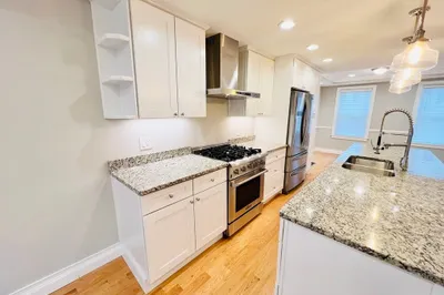23 Woodward St #1