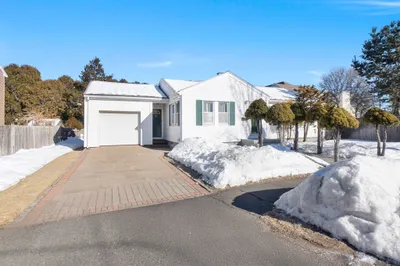 8 N Shore Ave 1