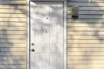 10 Gerald Ct #1 1
