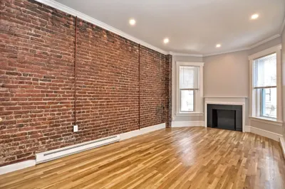 829 Boylston St #100